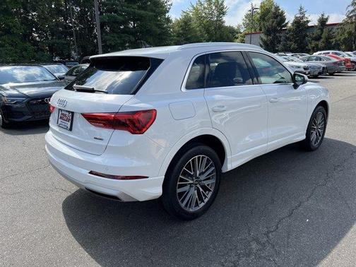 2022 Audi Q3 40 Premium