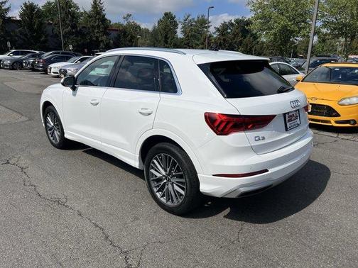2022 Audi Q3 40 Premium