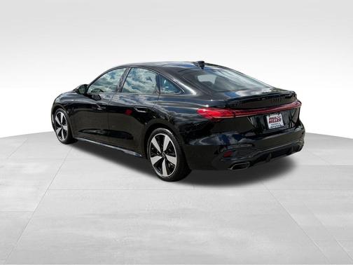 Mythos Black Metallic 2026 Audi A5