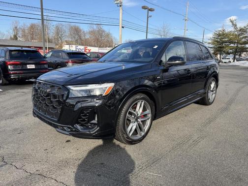 2026 Audi Q7 55 Premium