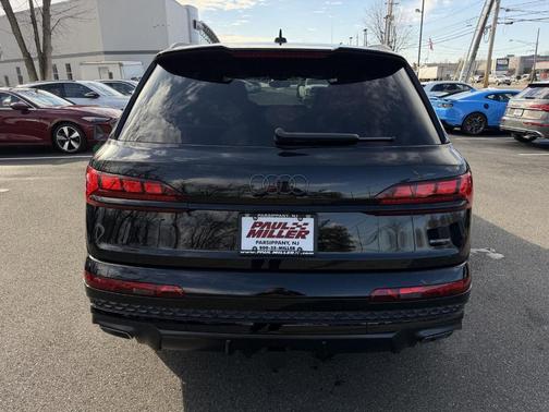 2026 Audi Q7 55 Premium