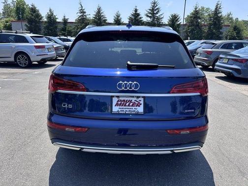 2024 Audi Q5 40 Premium