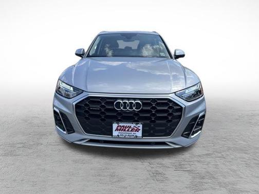 2025 Audi Q5 45 S line quattro Premium