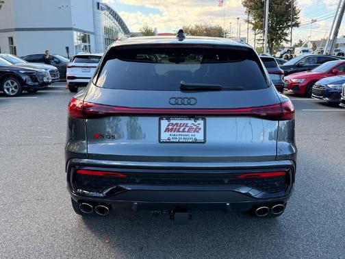 Daytona Gray Pearl 2026 Audi SQ5 3.0T Premium Plus