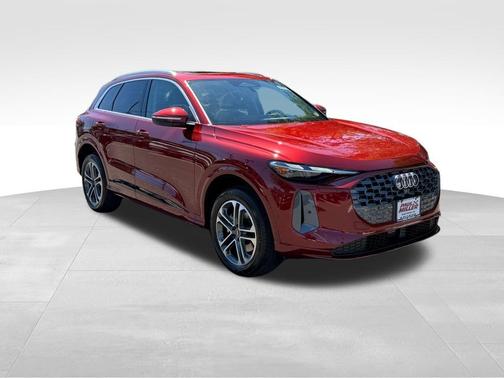 Red Metallic 2026 Audi Q5