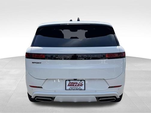 Fuji White 2025 Land Rover Range Rover Sport P460 Dynamic SE