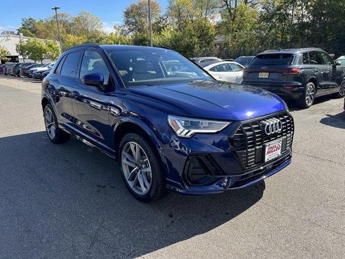 2025 Audi Q3 45 S line Premium