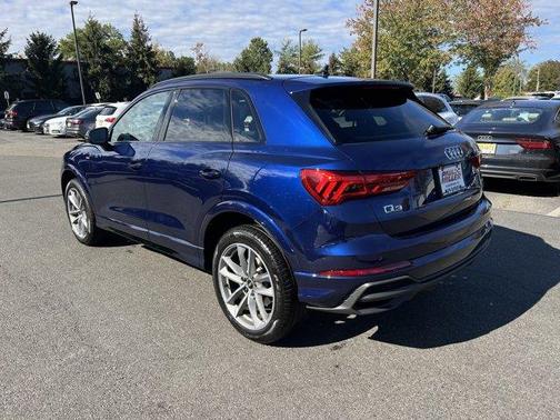2025 Audi Q3 45 S line Premium