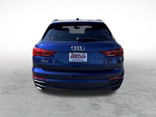 2025 Audi Q3 45 S line Premium