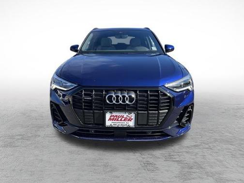 2025 Audi Q3 45 S line Premium