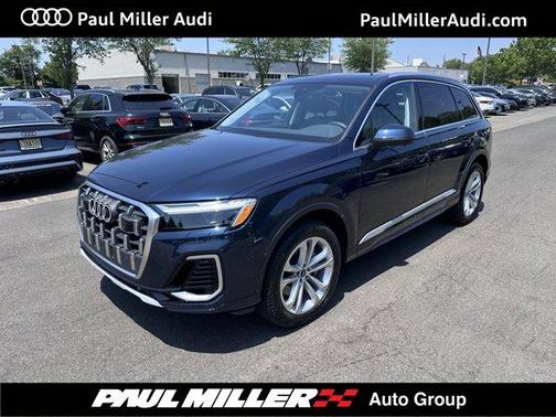 2025 Audi Q7 55 Premium Plus