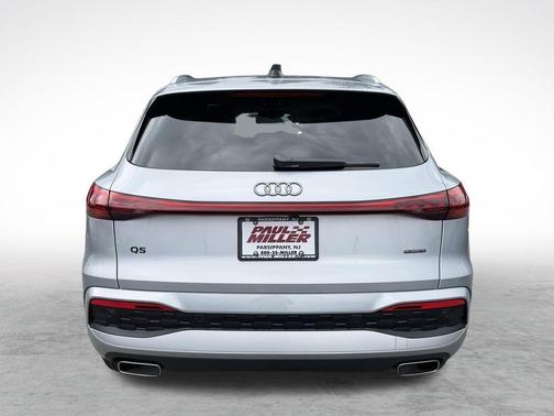 Florett Silver Metallic 2026 Audi Q5