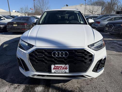 2025 Audi Q5 45 S line quattro Premium