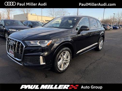 2021 Audi Q7 45 Premium Plus