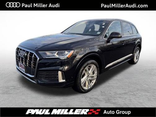 2021 Audi Q7 45 Premium Plus