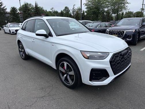 2024 Audi Q5 45 S line quattro Premium