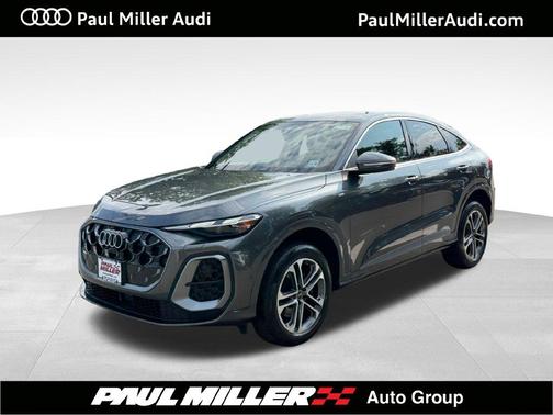 Daytona Gray Pearl Effect 2025 Audi Q5 2.0T Premium