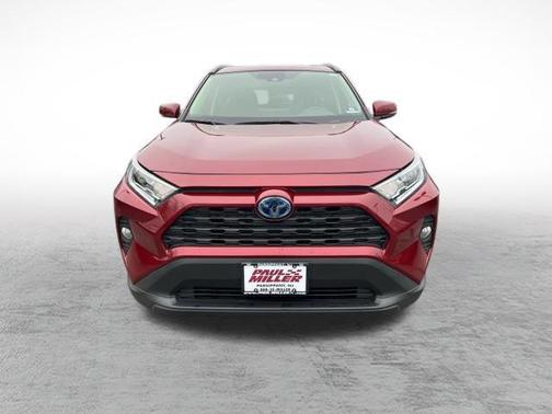 2019 Toyota RAV4 Hybrid XLE