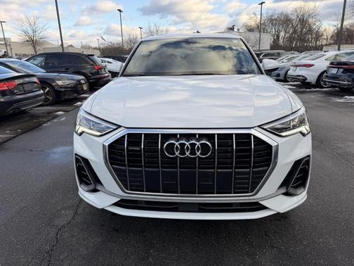 2022 Audi Q3 45 S line Premium