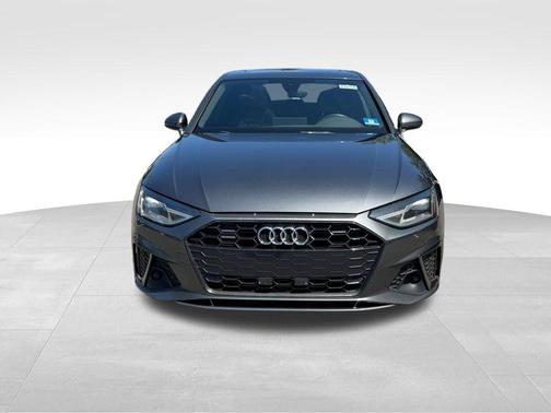 Daytona Gray Pearl Effect 2020 Audi A4 45 Premium