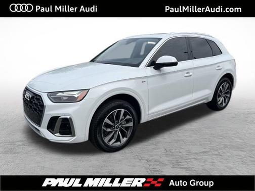 2023 Audi Q5 45 S line quattro Premium