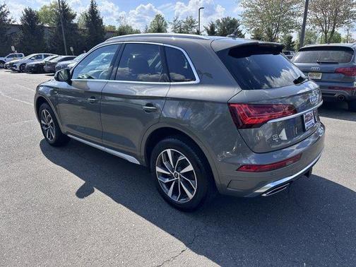 2024 Audi Q5 45 S line quattro Premium