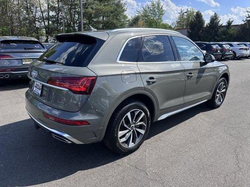 2024 Audi Q5 45 S line quattro Premium