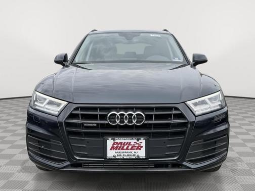 Moonlight Blue Metallic 2020 Audi Q5 40 Premium Plus