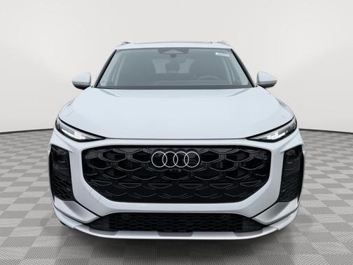 2026 Audi Q3 S line