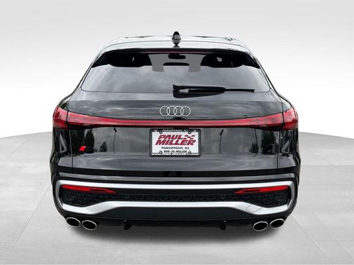 Mythos Black Metallic 2026 Audi SQ5 3.0T Premium Plus