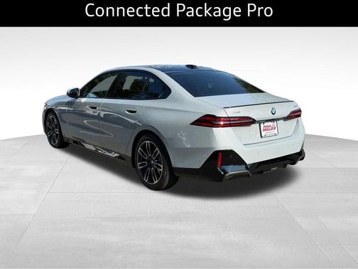 Gray Metallic 2026 BMW 530 i xDrive