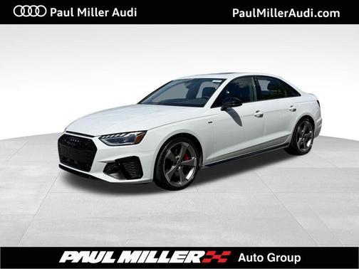 Glacier White Metallic 2024 Audi A4 45 S line quattro Premium