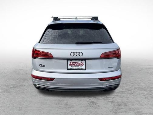 2023 Audi Q5 45 S line Prestige