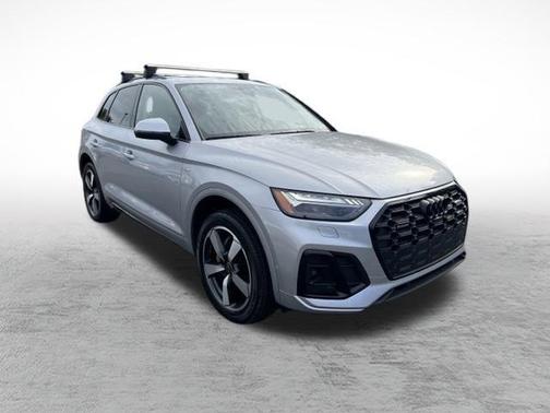 2023 Audi Q5 45 S line Prestige