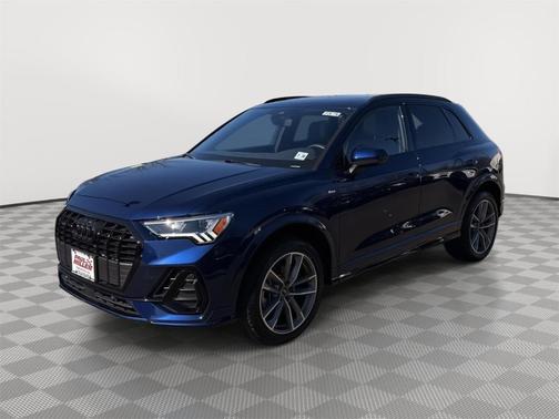 2025 Audi Q3 45 S line Premium