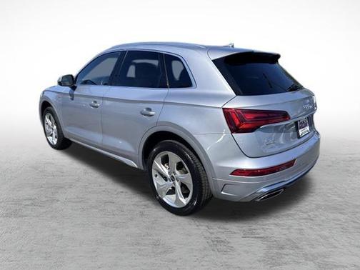 2022 Audi Q5 45 S line Premium Plus