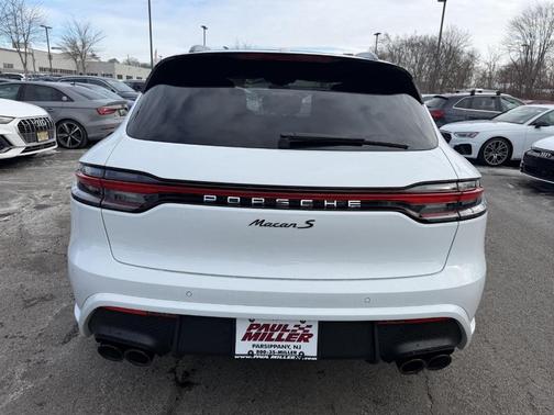 2023 Porsche Macan S