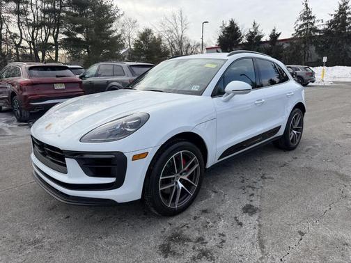 2023 Porsche Macan S