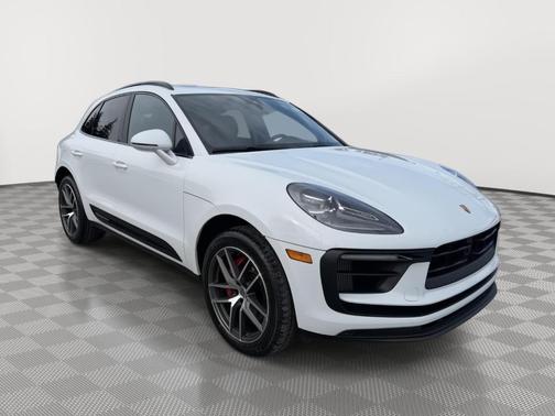 2023 Porsche Macan S