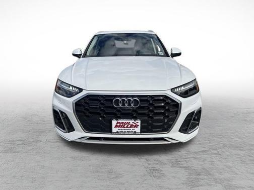 2023 Audi Q5 45 S line Prestige