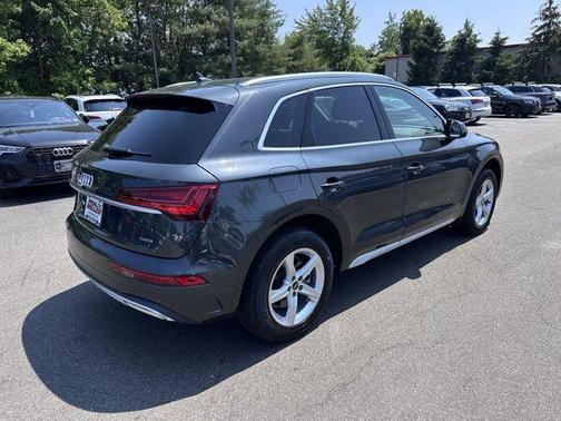 2022 Audi Q5 40 Premium