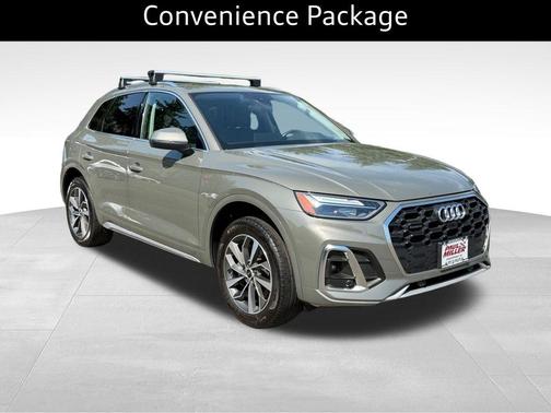Chronos Gray Metallic 2024 Audi Q5 45 S line quattro Premium