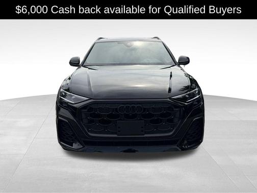 Mythos Black Metallic 2026 Audi Q8