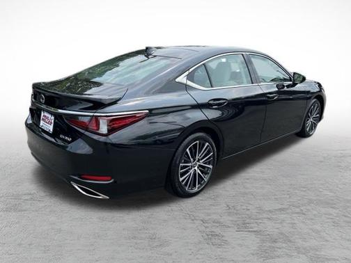2025 Lexus ES 350 350