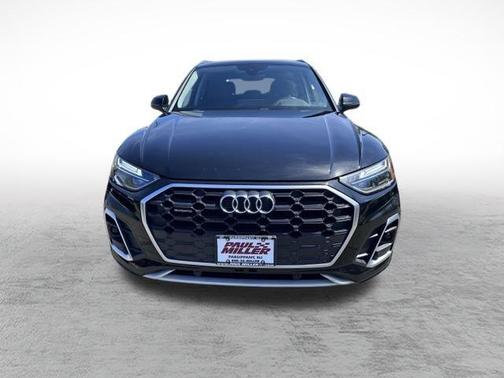 2022 Audi Q5 45 S line quattro Premium