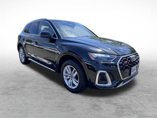 2022 Audi Q5 45 S line quattro Premium