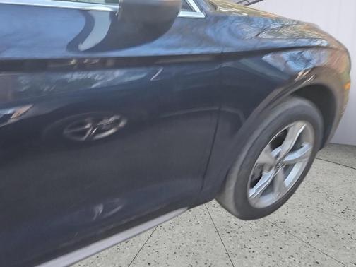 Moonlight Blue Metallic 2020 Audi Q5 45 Prestige