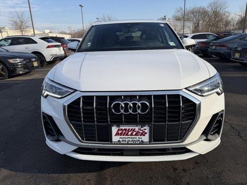 2025 Audi Q3 45 S line Premium