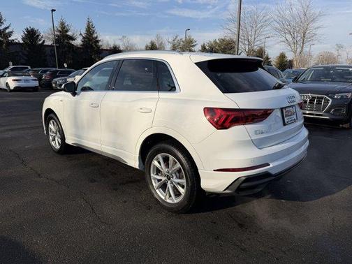 2025 Audi Q3 45 S line Premium