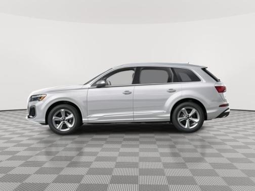 2026 Audi Q7 55 Premium